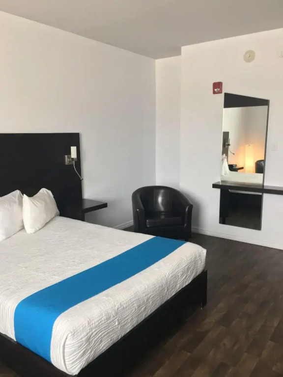 Hôtel-Motel 1212