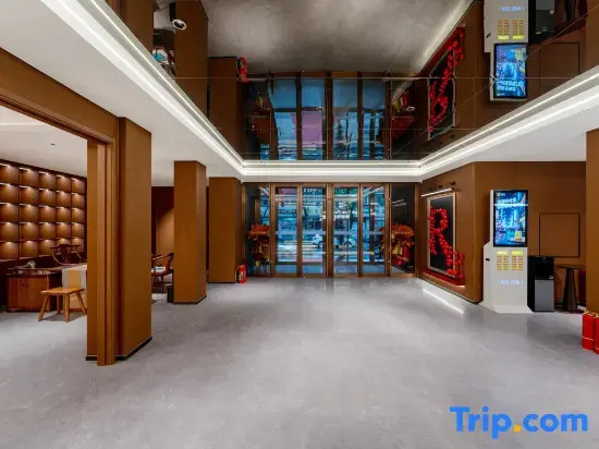 R Royalss Hotel (Taiyuan Maoye World)