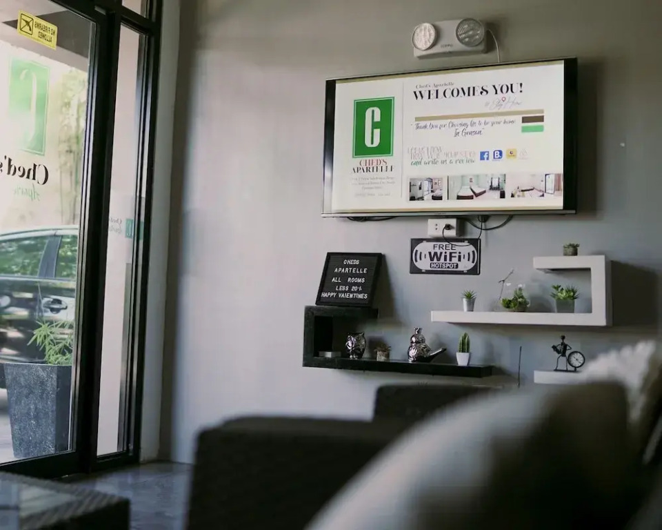 Ched'S Apartelle