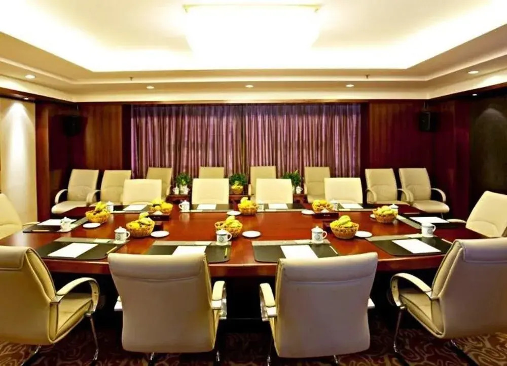 Jinhe Hotel