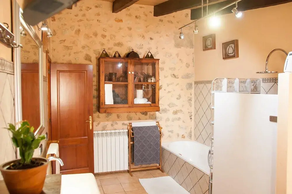 House With 4 Bedrooms in Sencelles, With Wonderful Mountain View, Private Pool, Enclosed Garden - 30 km From the Beach