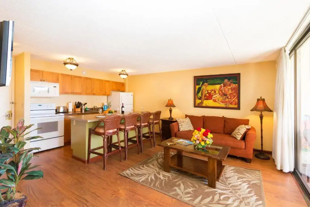19th Floor with Beautiful Ocean Views | 1 Block to Beach | Free Parking & WIFI