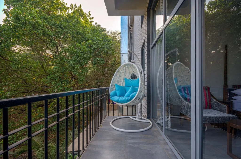 Zense Resort