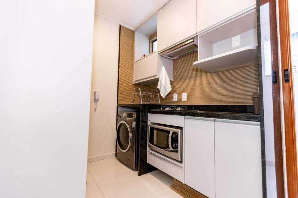 Flat em Boa Viagem, Ótima Localização, Próximo do Mar, Apt 903