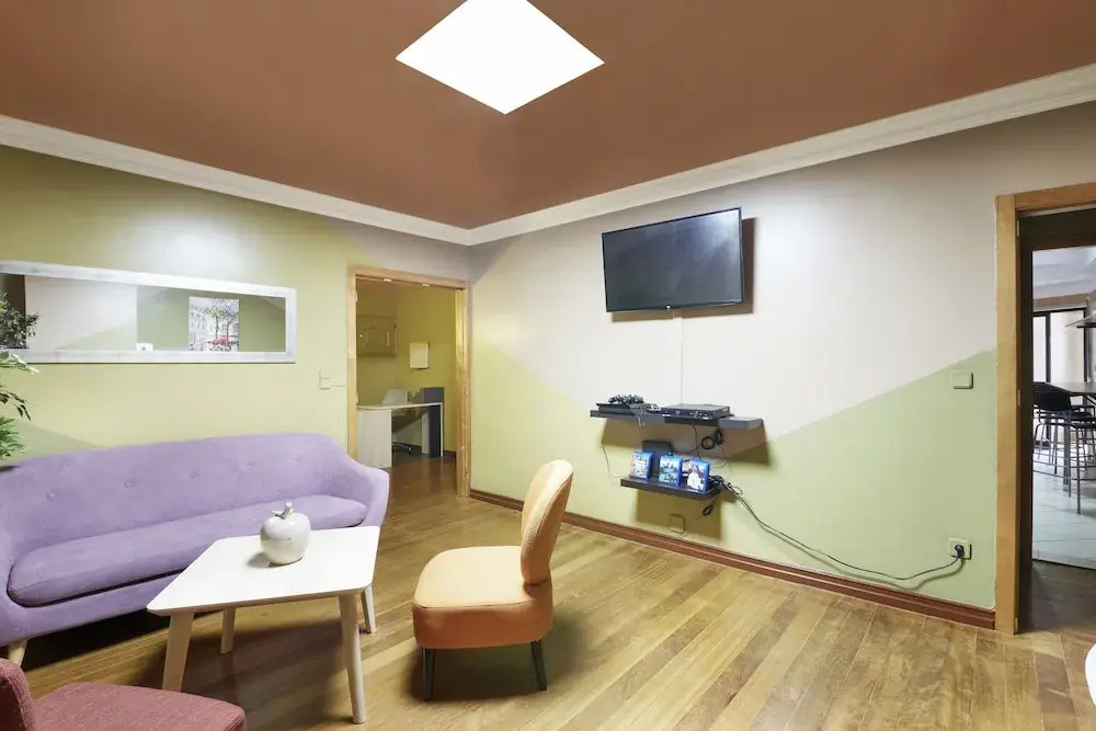 HUUX Hostel