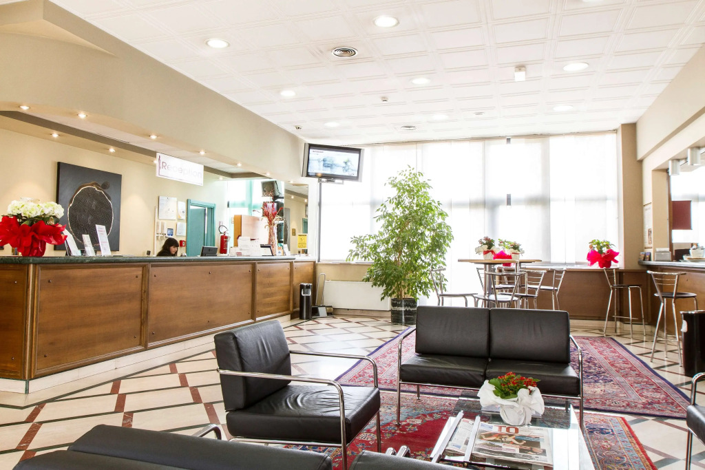 HotelTo