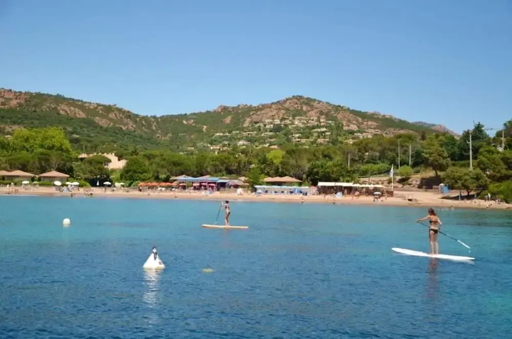 Apartment With 2 Bedrooms in Agay, With Wonderful sea View, Pool Acces