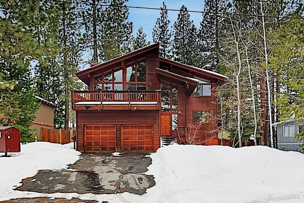 Amazing Dollar Point , Walk To Beach! 4 Bedroom Home