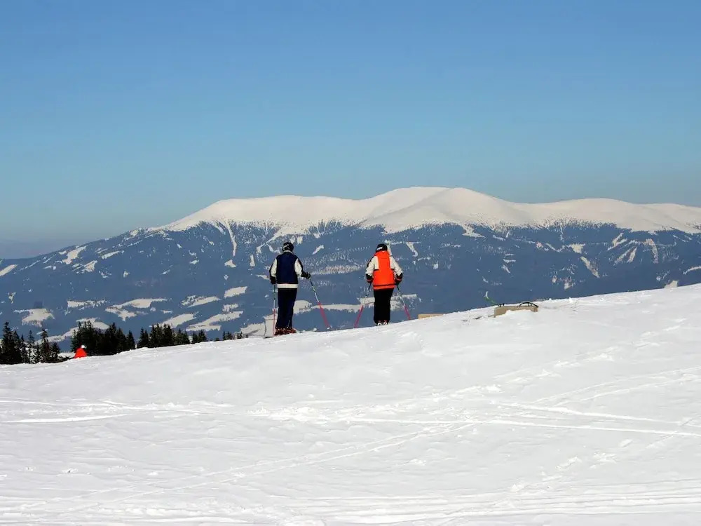 Spacious Chalet near Ski Area in Wolfsberg
