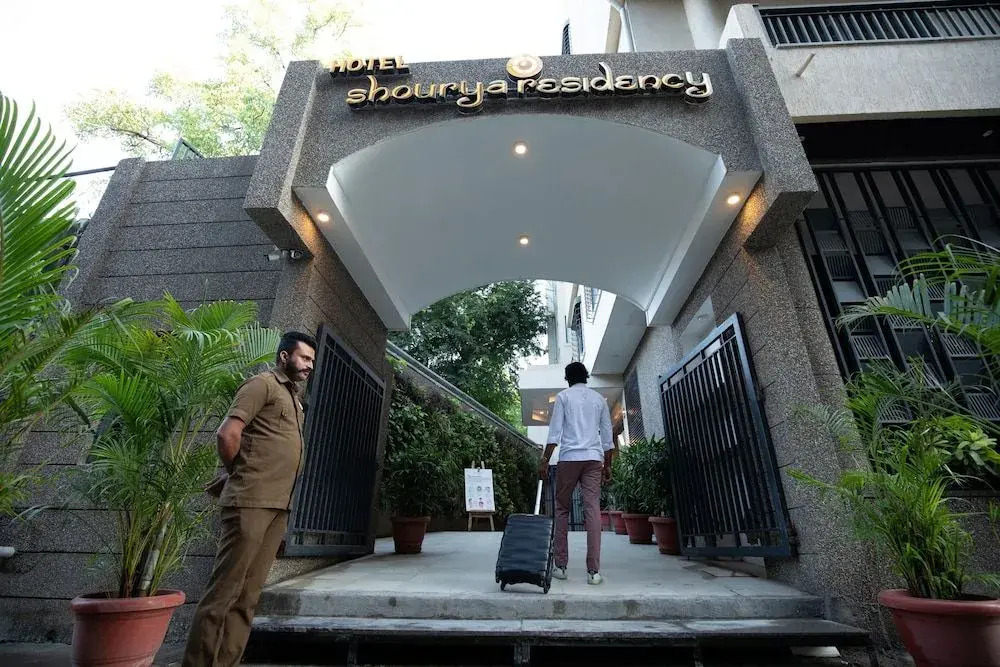 Tripli Hotels Shourya Residency