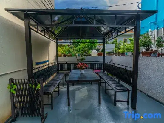 Xinsu Homestay (Judiaosha Yangmeikeng)