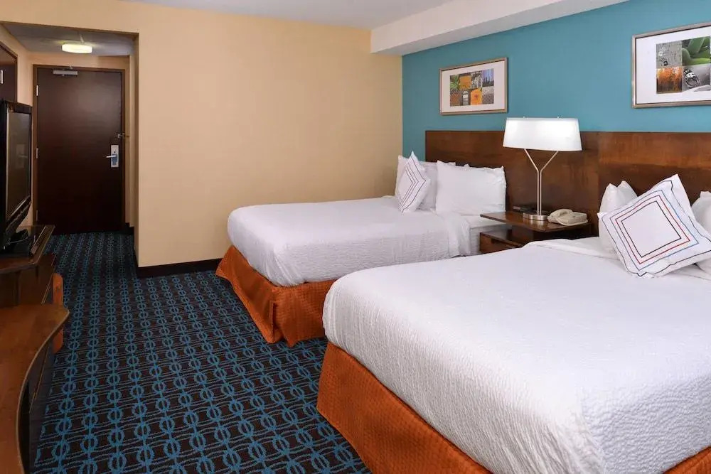 Fairfield Inn & Suites by Marriott Dayton Troy