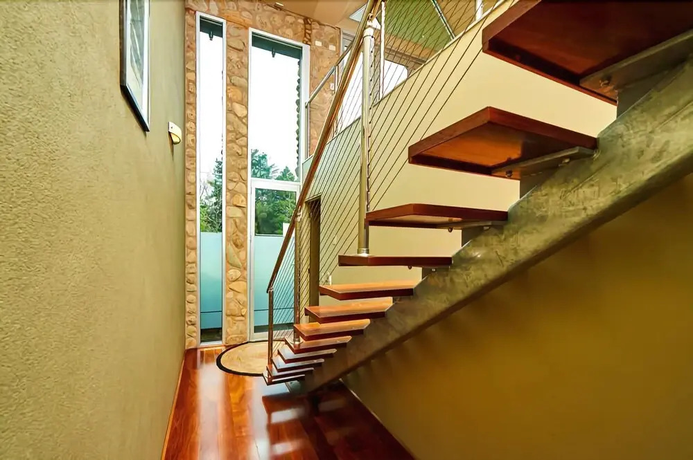 No.6 - Luxury Private Haven in the Heart of Bright