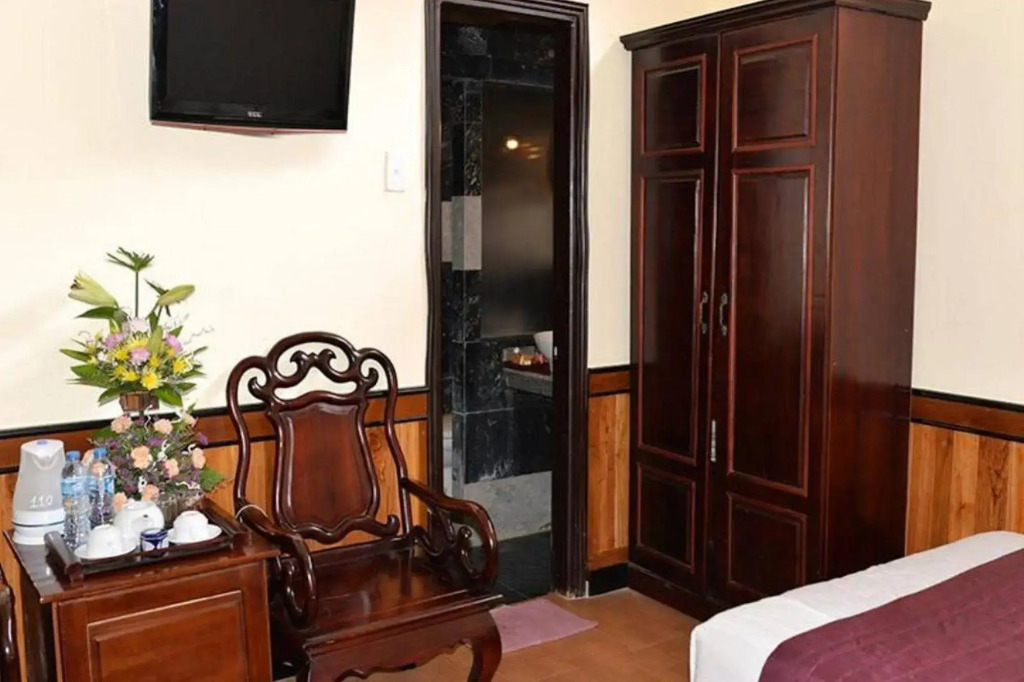 Huy Hoang River Hotel