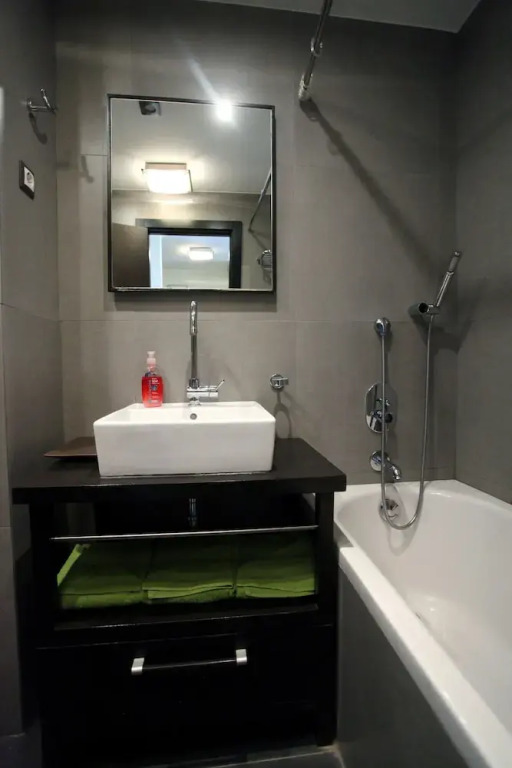 Dfive Apartments - Modern Wellness