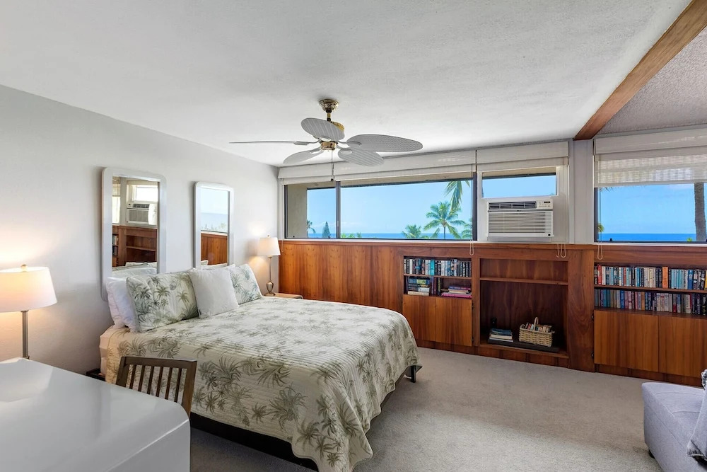 Country Club Villas #331
