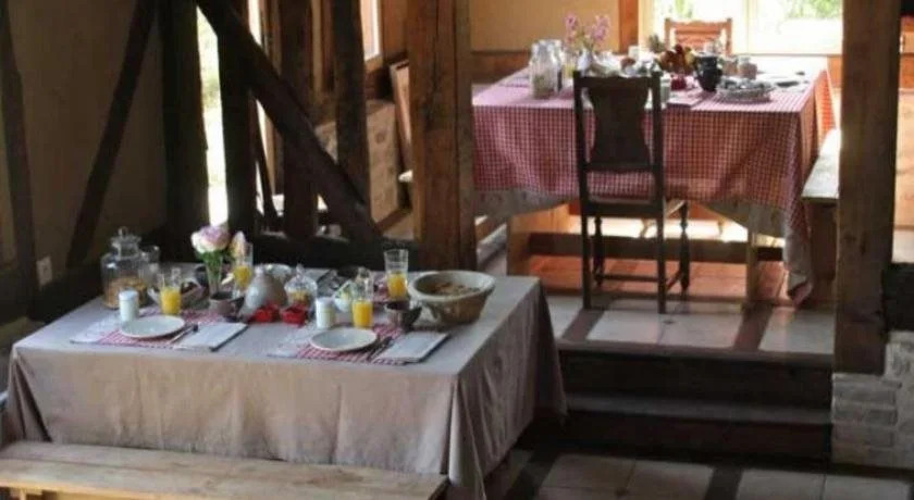 Les Chambres de Pontfol - Chambres dhôtes - Guest house