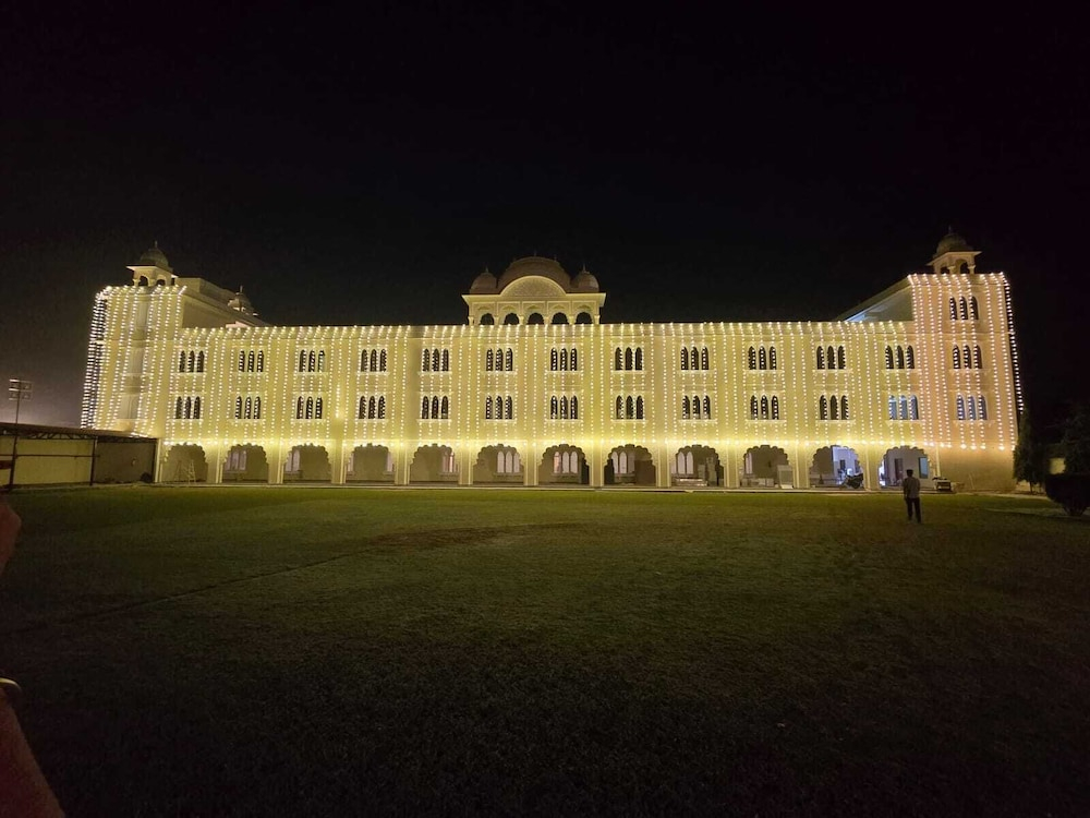 Hotel Shravan Royal Inn