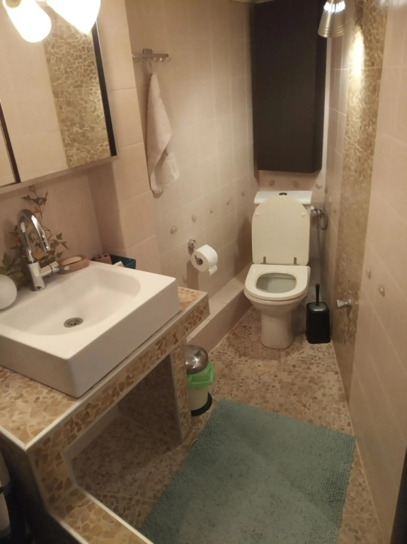 Spacious Cosy Apt (up to 5 guests)