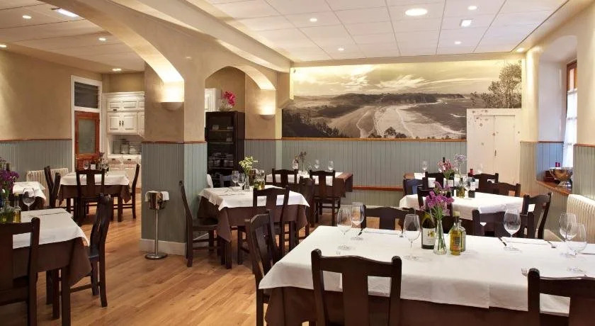 Hotel Restaurante El Manquin