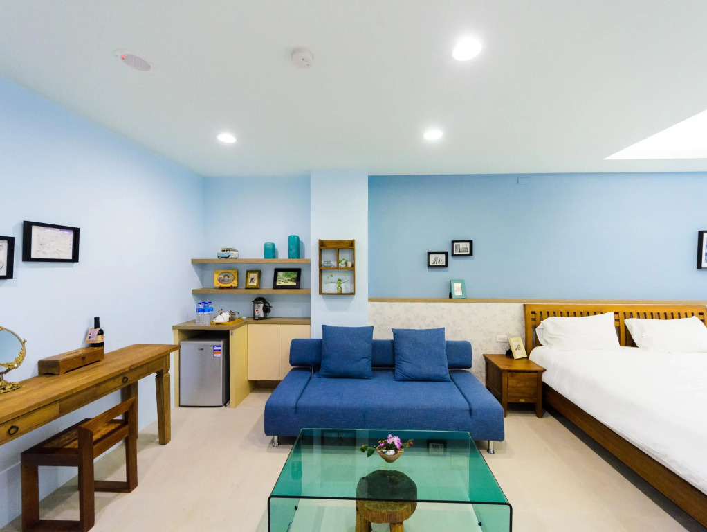 Jhongshan Building Bed and Breakfast