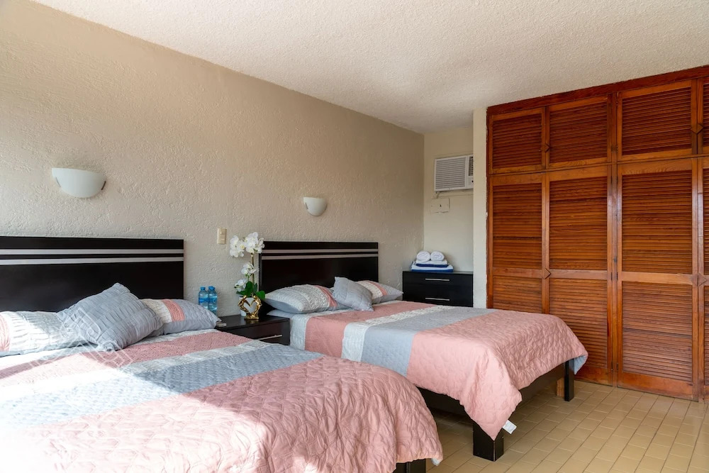 Apartment 1 Bedroom in Hotel Zone