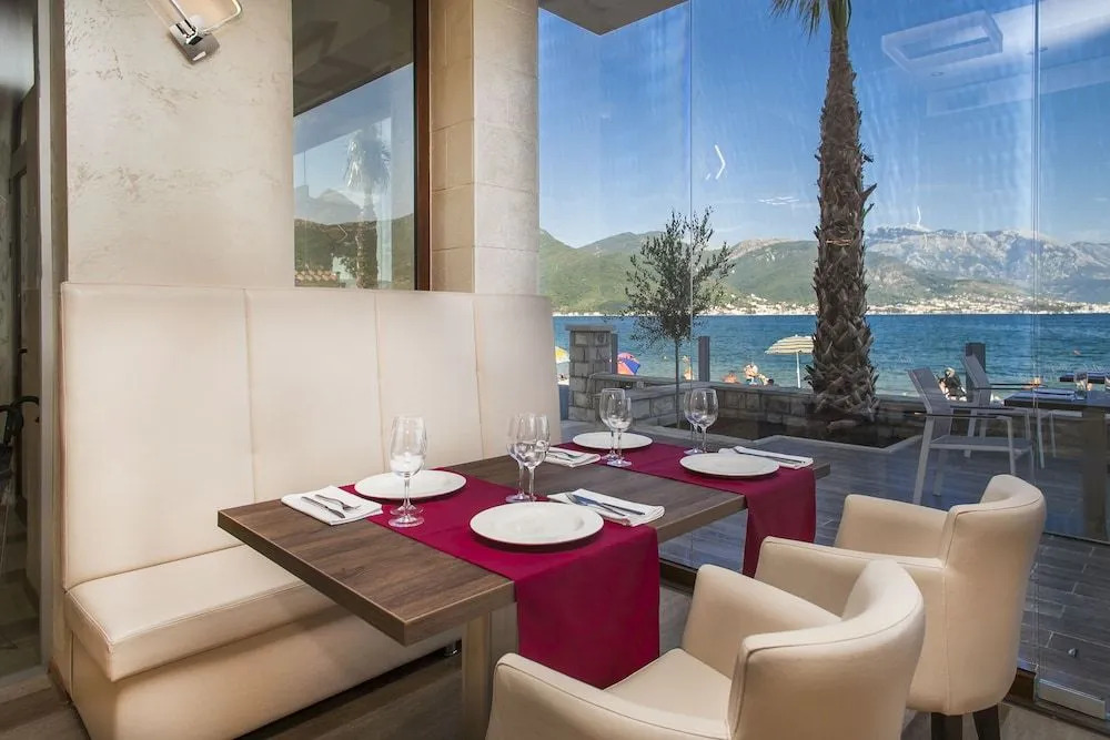 Hotel Bela Roza