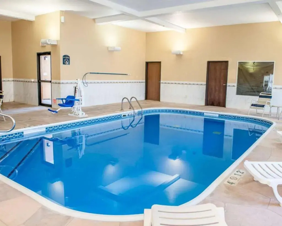 Comfort Suites Auburn