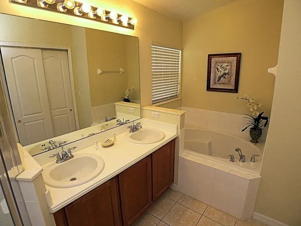 Gated, Close to Disney, Private Pool & Spa