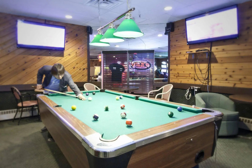 Provost Motor Inn