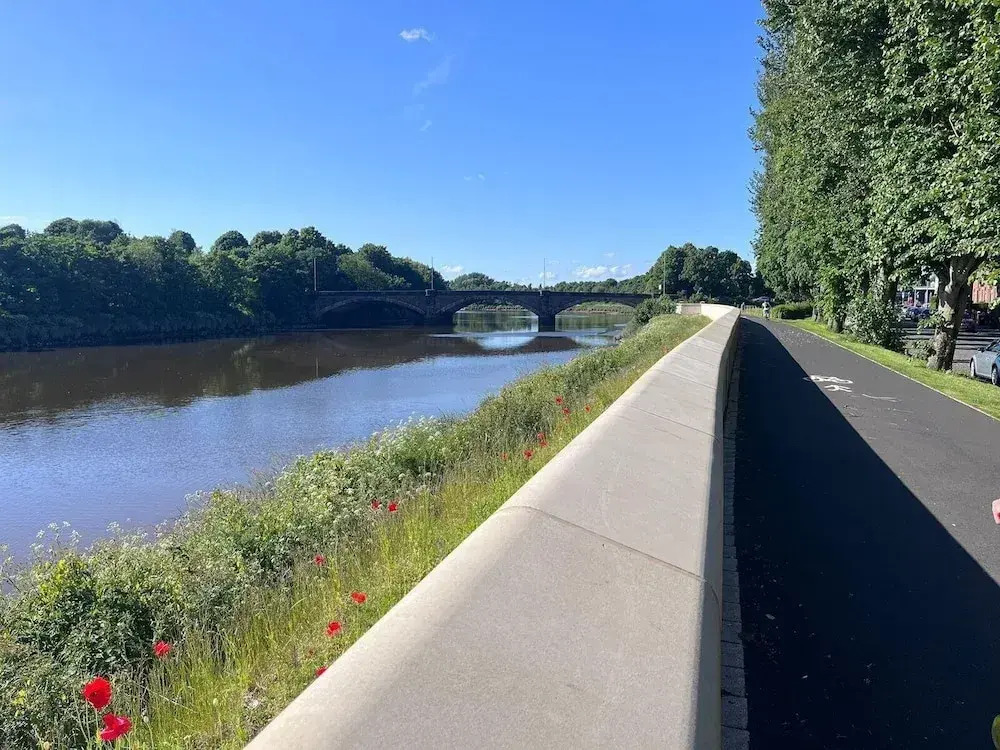 Riverside by Teil