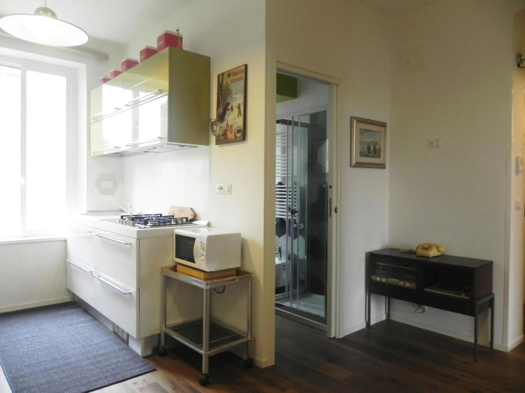 LINE-UP Apartment