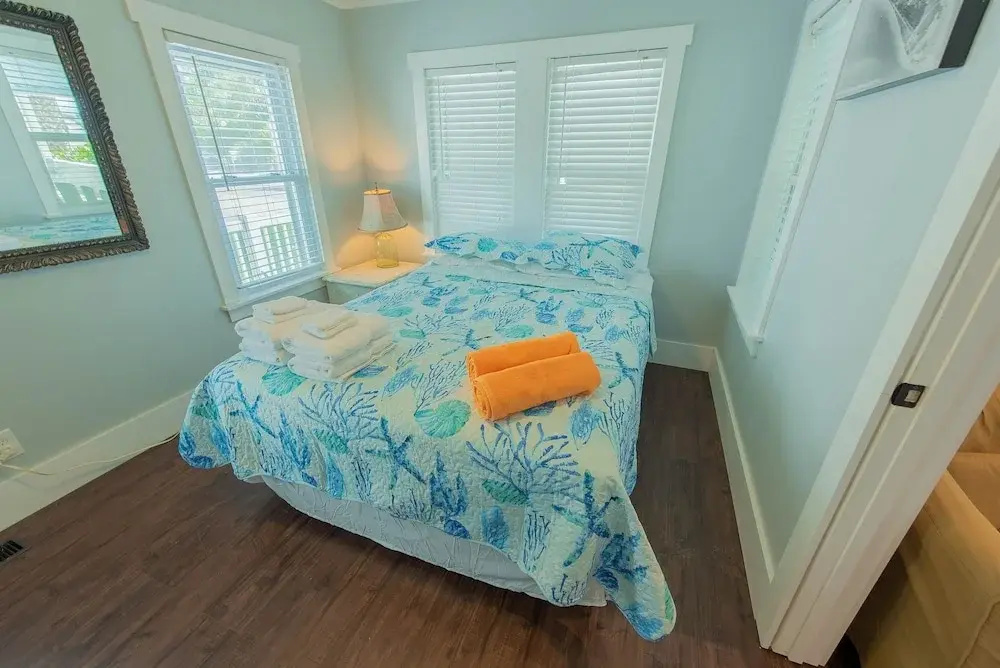 Anna Maria Cottage Apartment 3