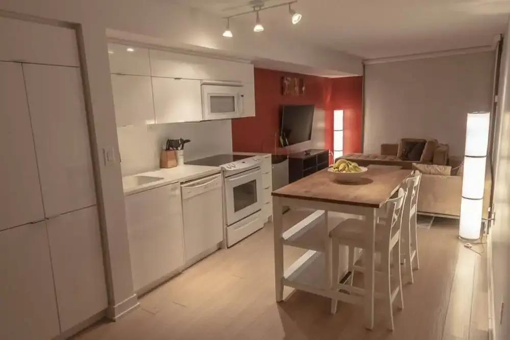 Toronto 3 Bedroom Condo