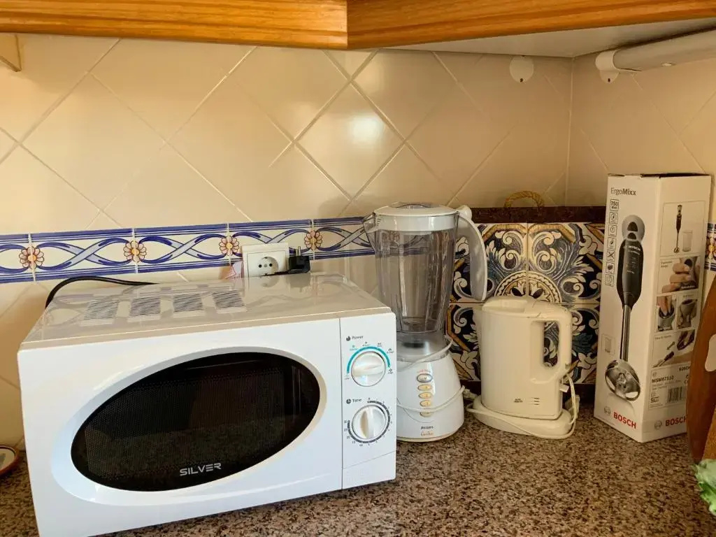 Guest House Alfarrobeiras
