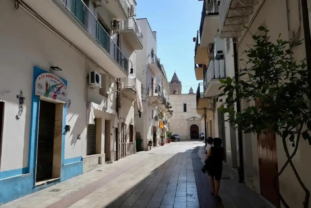 Basilicata Host to Host-Casa Eleonora