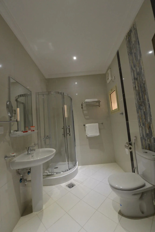 Lafontaine AlShrooq Suites