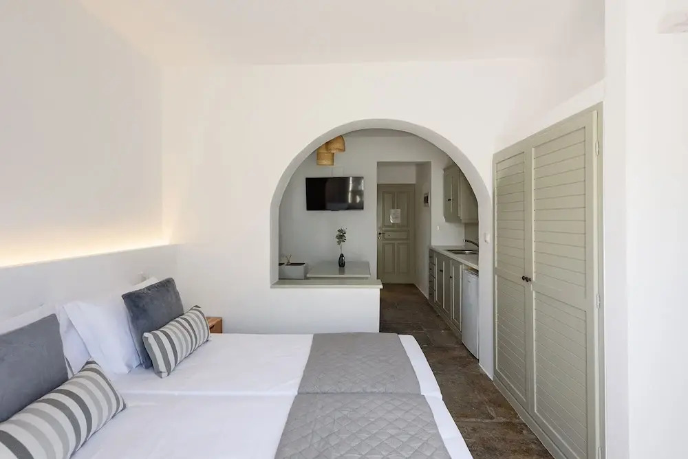 Phaedrus Living: Paros Cycladic Residences 8