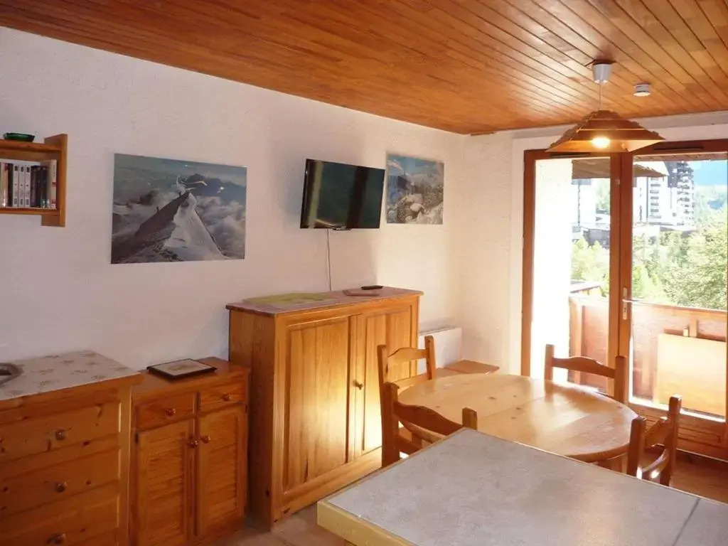 Appartement Les Orres, 1 pièce, 4 personnes - FR-1-322-255