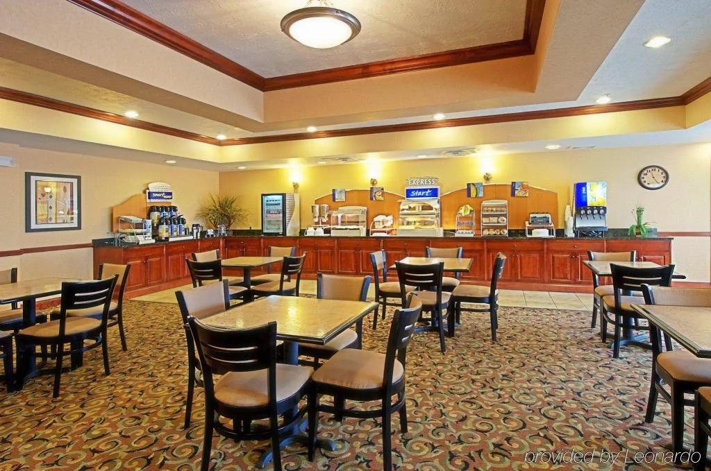 Holiday Inn Express El Paso I-10 East by IHG