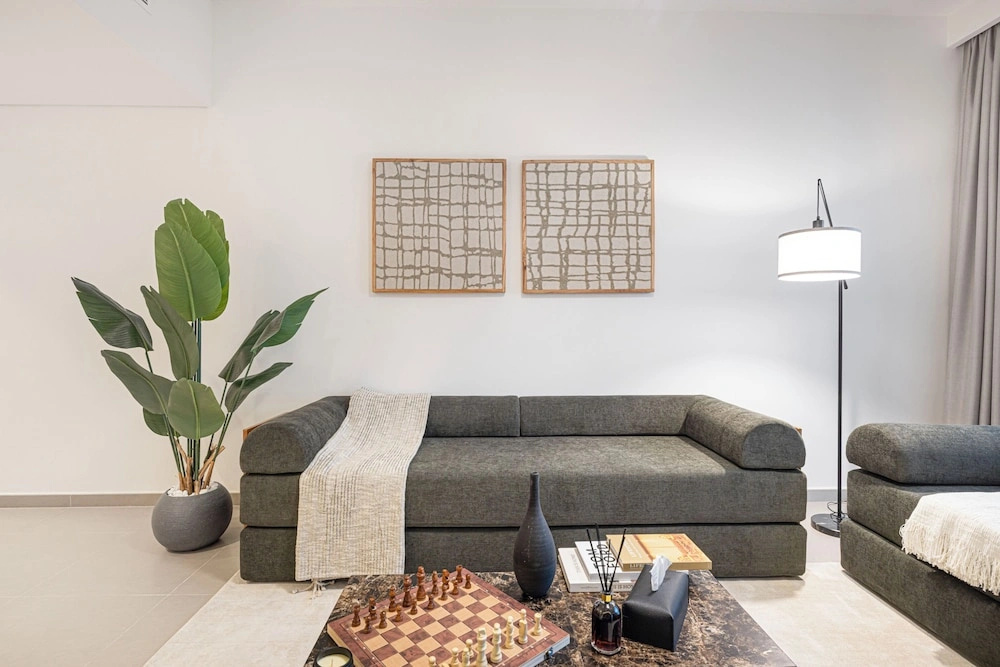 Luxury Stays @ Downtown Views 2 with UniDwellers Holiday Homes