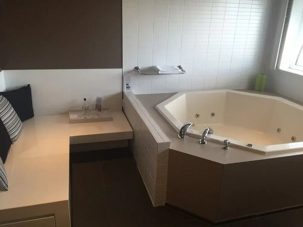 Ariane Hotel