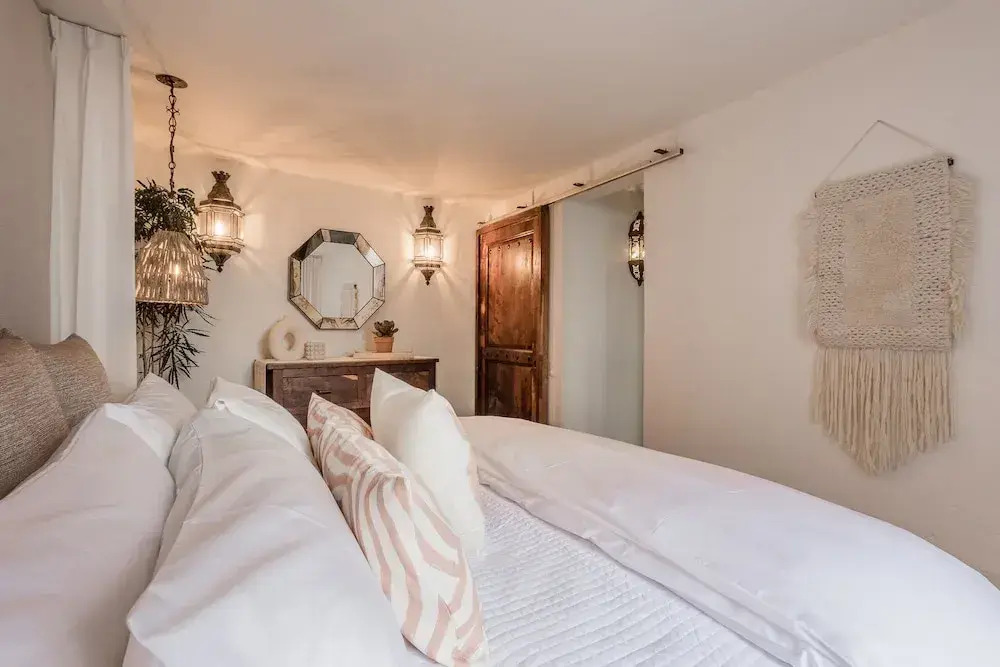 Casa Recreo King Suite Apartments in Centro, San Miguel de Allende
