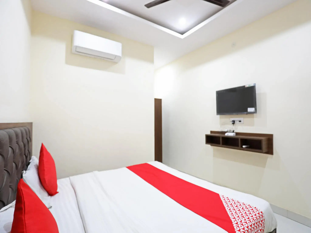 OYO 37970 Hotel City Residency