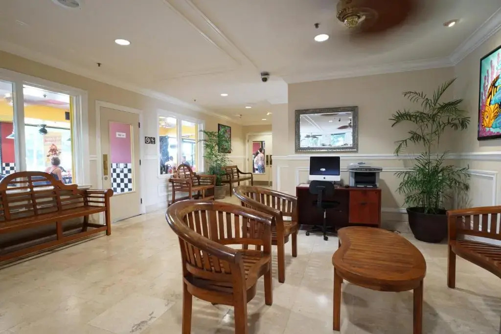 @ Marbella Lane Mountain View Studio, steps from Wakiki Beach