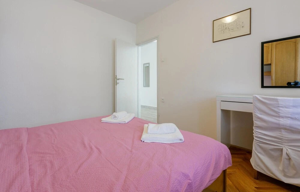 Amazing Apartment in Crikvenica With Wifi and 3 Bedrooms