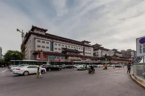 Xi'an Lianhu·Longshou Business Circle· Locals Apartment 00154940