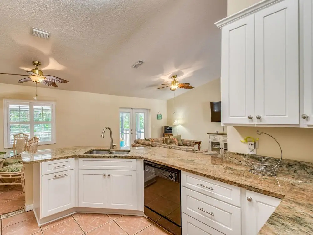 Lovely Vilano Beach W/ Pool, Boat Parking 4 Bedroom Home