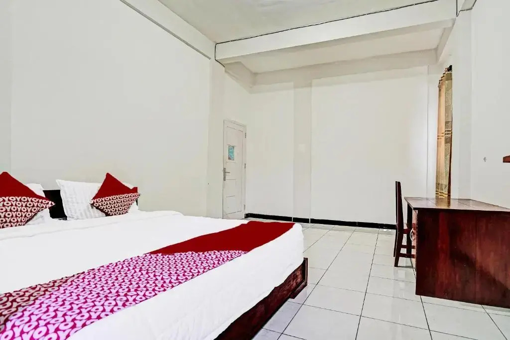 OYO 91872 Sweet 17 KostNearJatim Park Surabaya