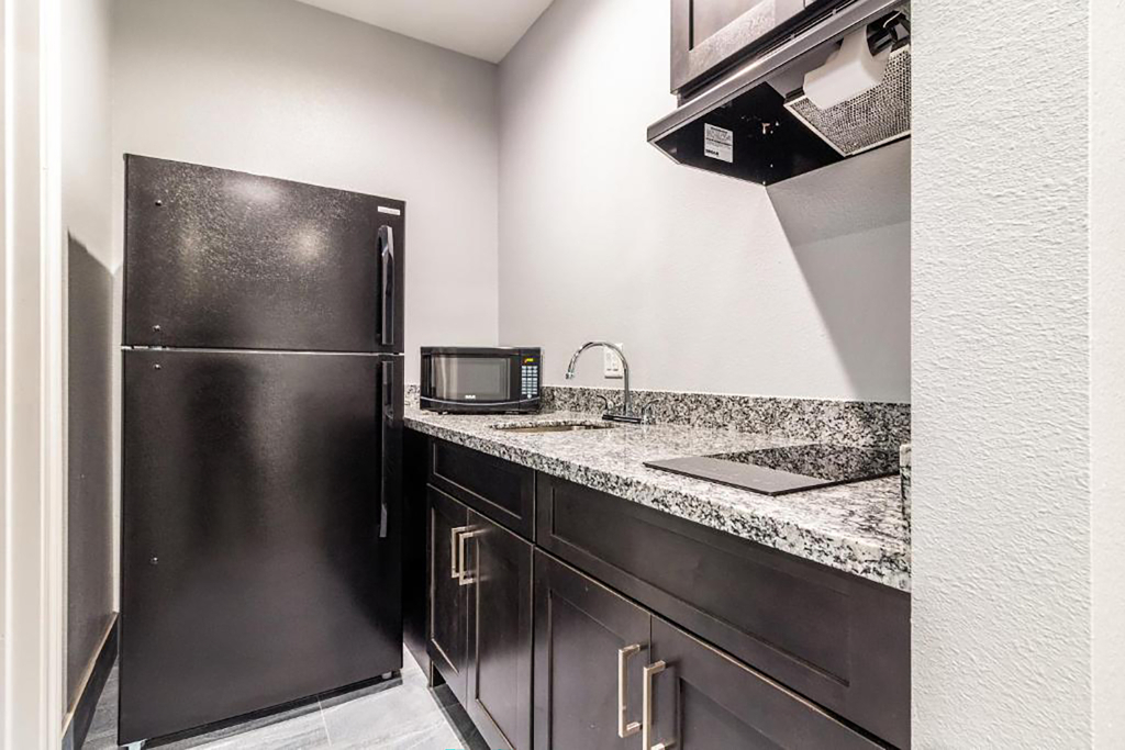 Scottish Inns & Suites - Kingwood
